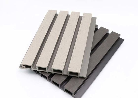 แผงผนังภายนอกคอมโพสิตไม้พลาสติก Co Extruded Fluted WPC Cladding Panel