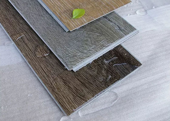 4mm 3.5mm Floor Interlock คลิก 4mm Vinyl SPC Click Flooring กระเบื้องภายในอาคาร