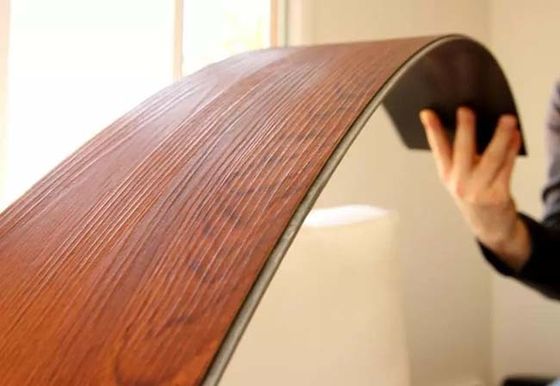 ไม้กระดานไวนิลพื้นผิว SPC พื้น 1220x180 มม. แกนพลาสติกหินประดิษฐ์ คลิก