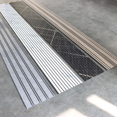 แผงเพดาน PVC ตกแต่งสำหรับผนัง ผนัง PVC สำหรับการพาณิชย์ วัสดุผนังภายใน แผงผนังทำความสะอาดง่าย ทนทาน