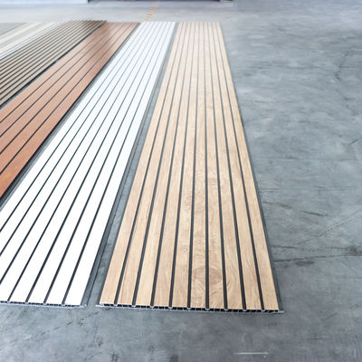 ผนังเพดาน PVC แบบหินตารางใช้เป็นแผ่นผนัง โมเดิร์น ลักชัวร์ การตกแต่งผนัง น้ําหนักเบา แทนผนังหิน