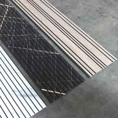 แผ่นผนัง PVC กันน้ํา กันไฟ น้ําหนักเบา ติดตั้งง่าย ด้านใน ด้านนอก แผ่นผนัง สําหรับห้องน้ํา ห้องนั่งเล่น