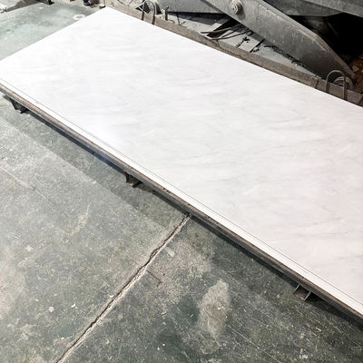 แผ่นผนังอาบน้ําพลาสติกทนทานนาน สําหรับการปรับปรุงห้องน้ํา