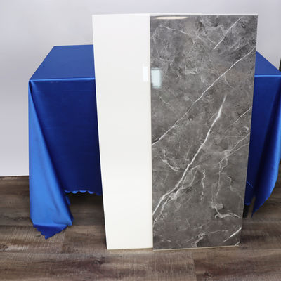 แผงผนังห้องอาบน้ำ PVC กันน้ำ เป็นมิตรต่อสิ่งแวดล้อม ทำความสะอาดง่าย