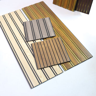 แผงผนังเพดานร่องพีวีซีทนความชื้นติดตั้งง่ายสำหรับการตกแต่งผนังเพดานภายในที่ทันสมัย