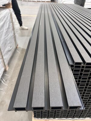 แผงผนังภายนอก WPC ไม้คอมโพสิตกันไฟขายดี รุ่น Co Extrusion ขนาด 219x26