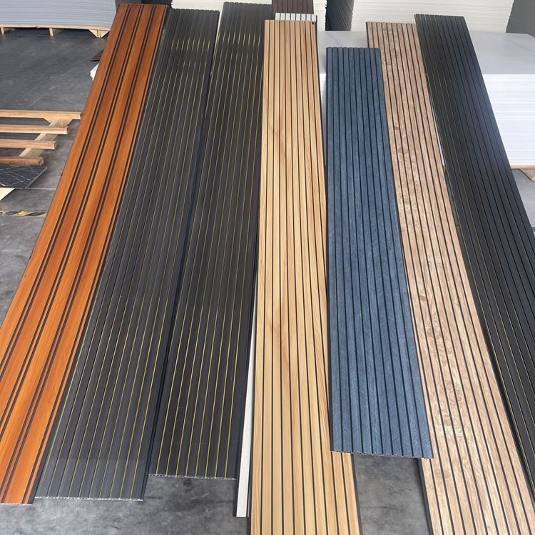 3D Pattern PVC Wall Panel การตกแต่งผนังที่ทันสมัย พื้นผิวที่มีเนื้อเยื่อสะดวกในการทําความสะอาด บอร์ดผนังสําหรับการตกแต่งผนังในบ้าน