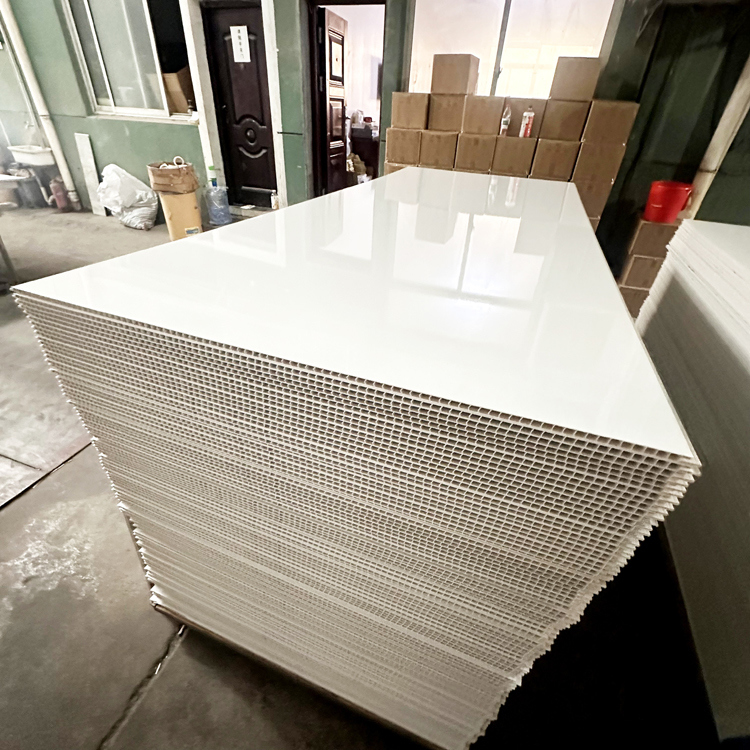 กันน้ํา การติดตั้งง่าย PVC แผ่นผนังอาบน้ํา สําหรับตกแต่งห้องน้ํา