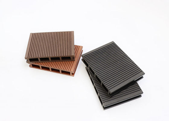 พื้นไม้ลายนูน 3 มิติ WPC Decking พื้นดาดฟ้าคอมโพสิตกันน้ำ