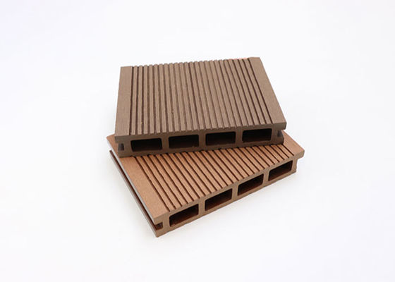 พื้นไม้ลายนูน 3 มิติ WPC Decking พื้นดาดฟ้าคอมโพสิตกันน้ำ