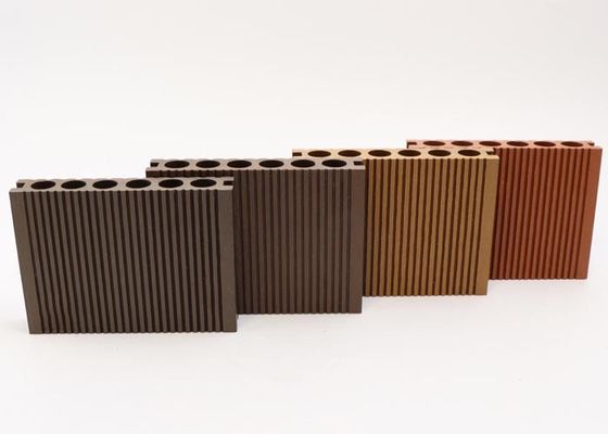 Hide Frame Flooring Garden WPC Decking 18mm ติดตั้งง่าย ดีไซน์ทันสมัย
