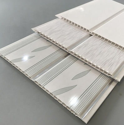 แผ่นฝ้าเพดานตกแต่ง PVC ทนไฟผนังพลาสติกสำหรับห้องน้ำในบ้าน