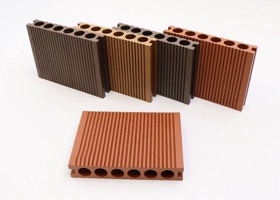 140x25mm Co Extrusion WPC Decking ไม้รีไซเคิลพื้นพลาสติกคอมโพสิต