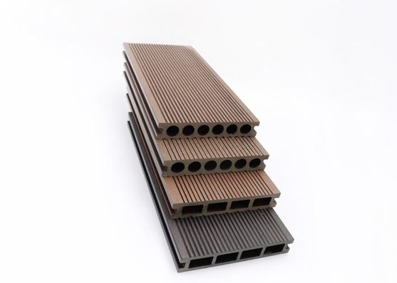 140x25mm Co Extrusion WPC Decking ไม้รีไซเคิลพื้นพลาสติกคอมโพสิต