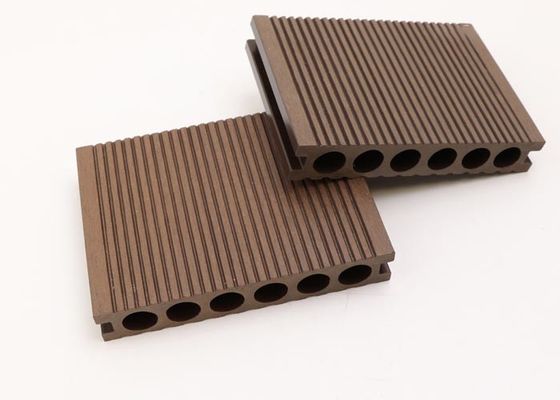 ไม้พลาสติกคอมโพสิต WPC Decking PE Co Extrusion แผงผนังกลางแจ้ง WPC Wall Cladding