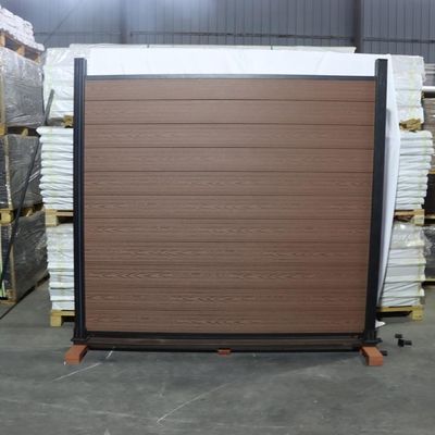 ติดตั้งง่าย WPC Fence Panels Composite Wood Privacy Garden Aluminium Post