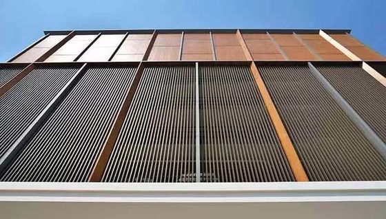 Co Extrusion ภายนอก Wpc Wall Panel Cladding กันน้ำสำหรับตกแต่งสวน