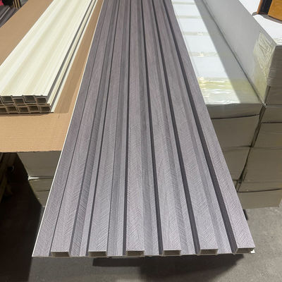 ไม้พลาสติกประกอบคลุม กระดาษผนัง Fluted กระดาษผนังภายใน WPC