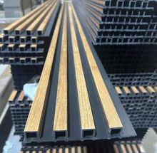 คุณภาพสูง Fluted ประกอบ Wpc ผนังภายใน
