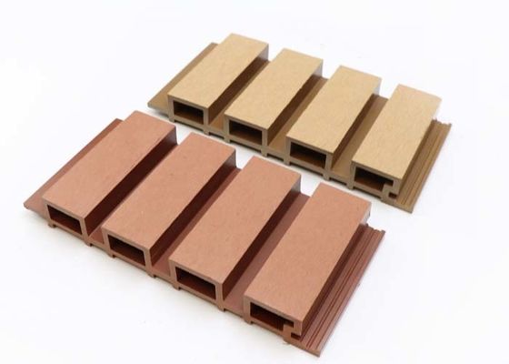 Co Extrusion ภายนอก Wpc Wall Panel Cladding กันน้ำสำหรับตกแต่งสวน