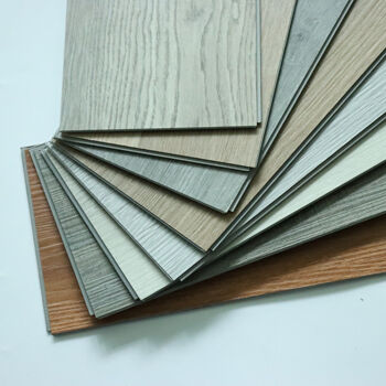 พื้น SPC ฟอร์มาลดีไฮด์ E0 ทำจากวัสดุหินปูน โซลูชันพื้นผิวที่ทนทานเป็นพิเศษสำหรับการใช้งานเชิงพาณิชย์และที่พักอาศัย